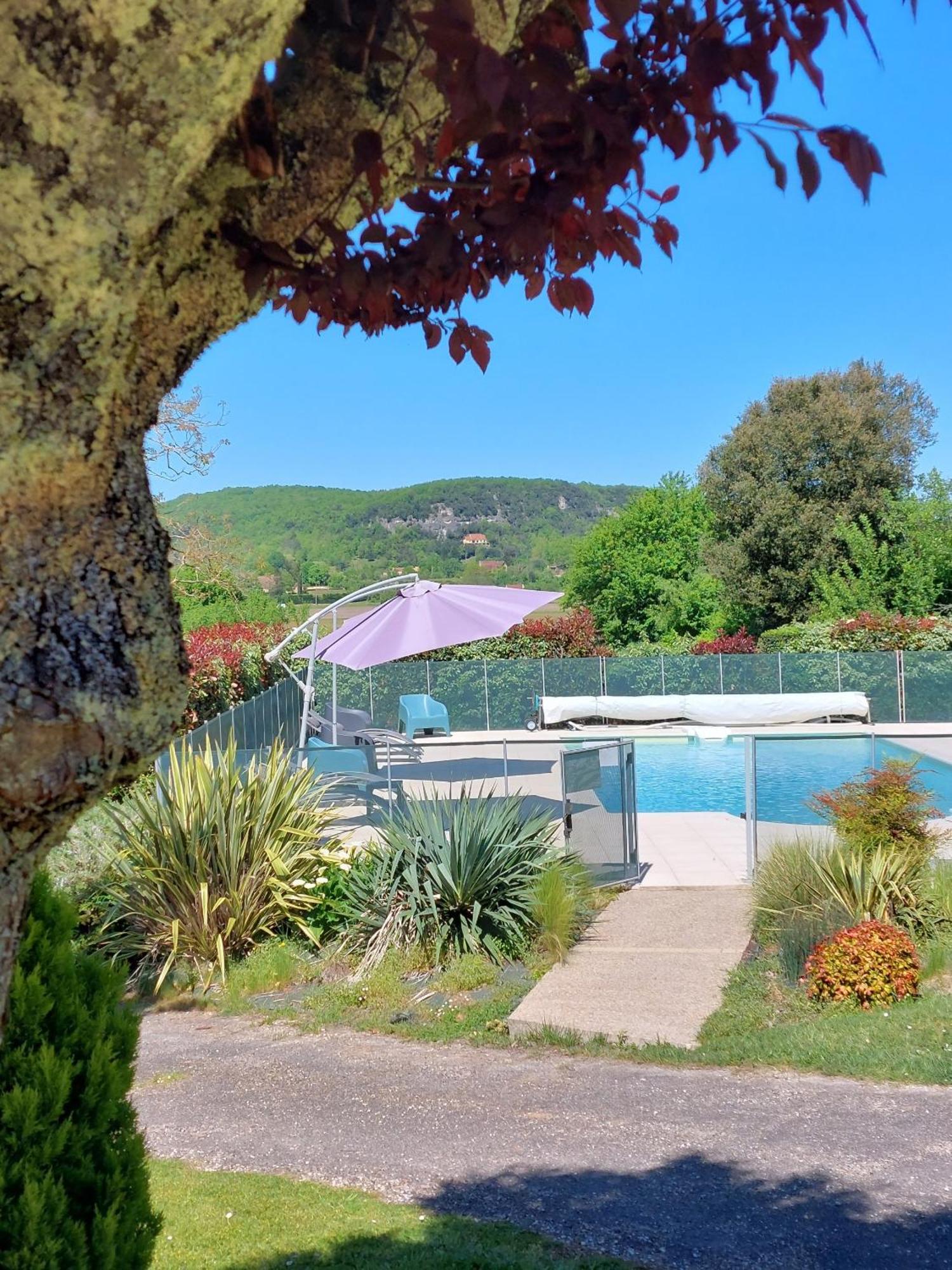 Gites Les Courreges Vezac  Bagian luar foto